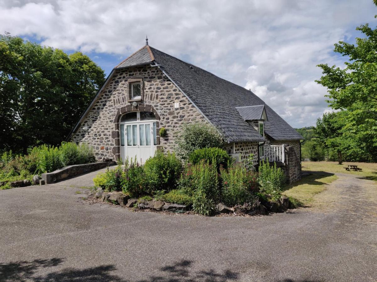 Maison D'Hotes La Grange Salers Dış mekan fotoğraf