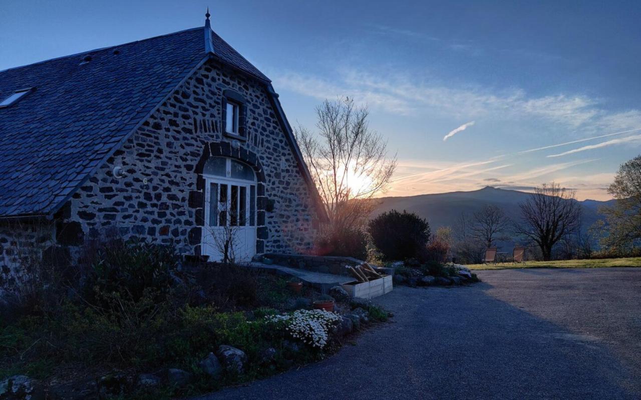 Maison D'Hotes La Grange Salers Dış mekan fotoğraf